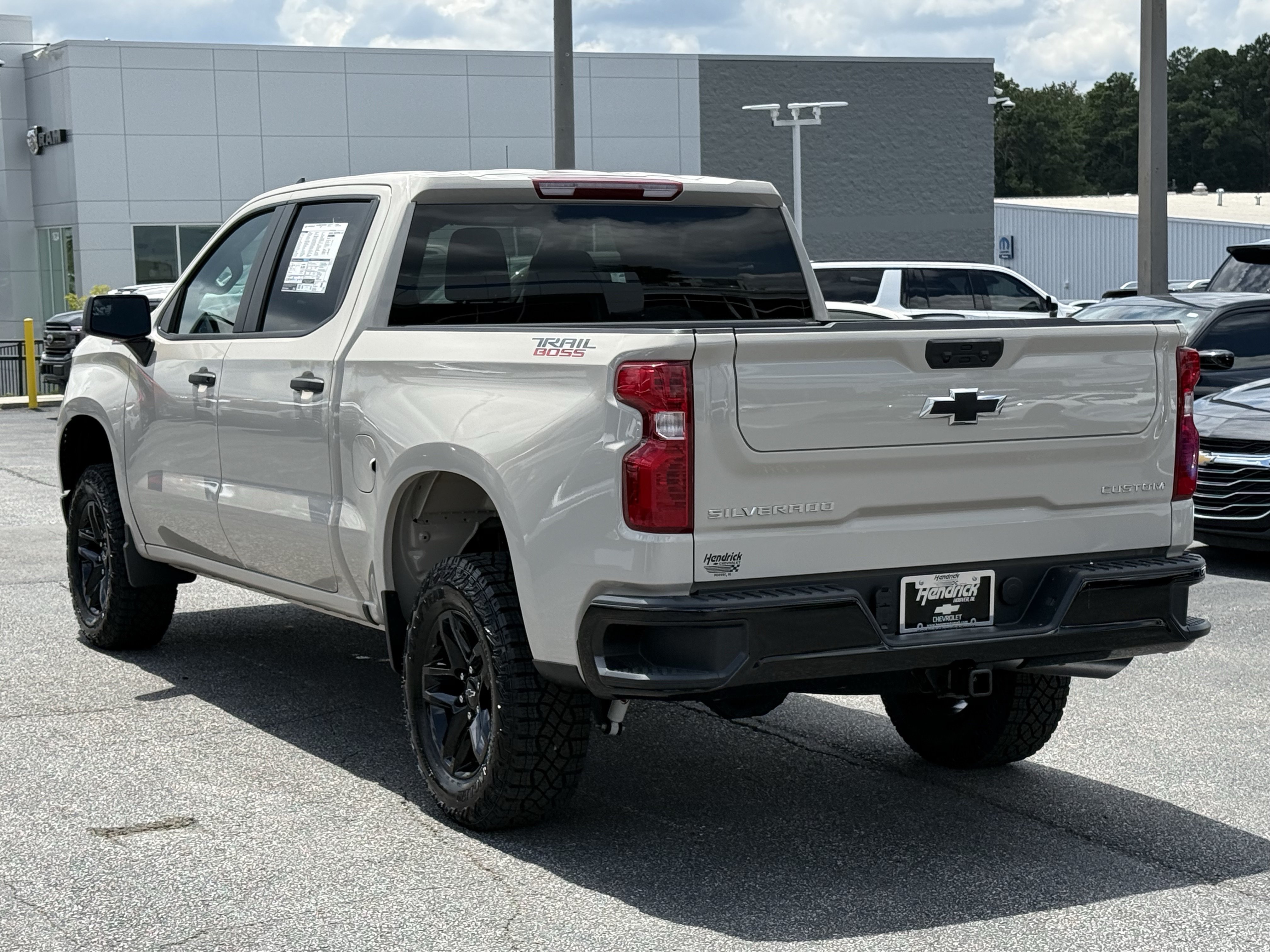 New 2026 Chevrolet Silverado 1500 Custom Trail Boss AWD/4WD image 8