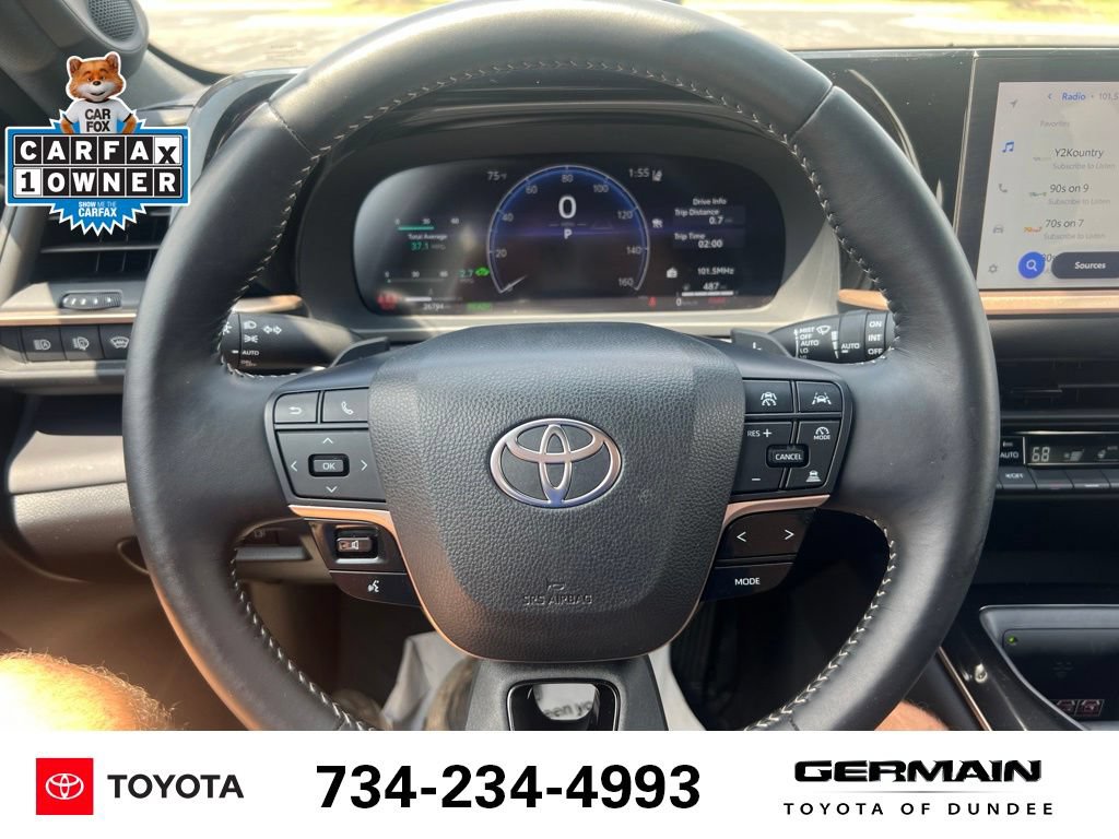 Used 2025 Toyota Crown Signia AWD/4WD image 20
