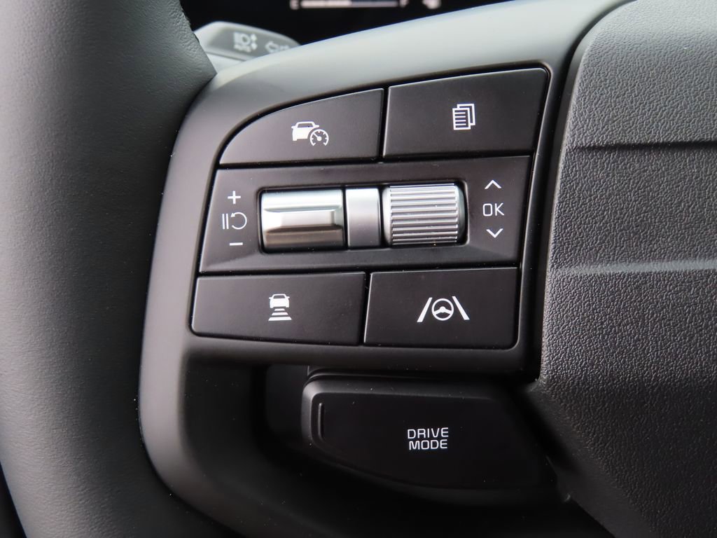 New 2026 Kia Sportage EX FWD image 12