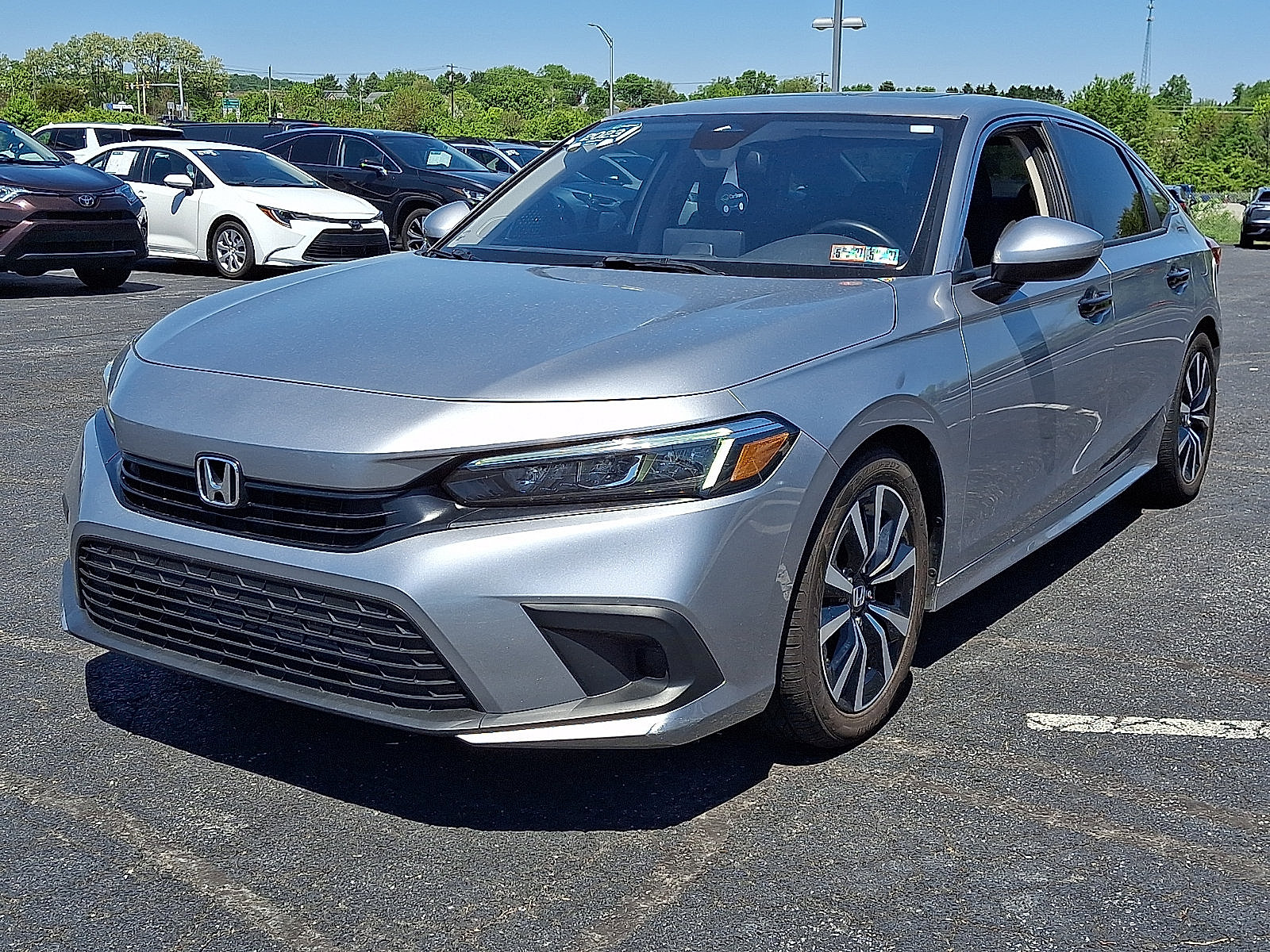 Used 2023 Honda Civic EX image 3