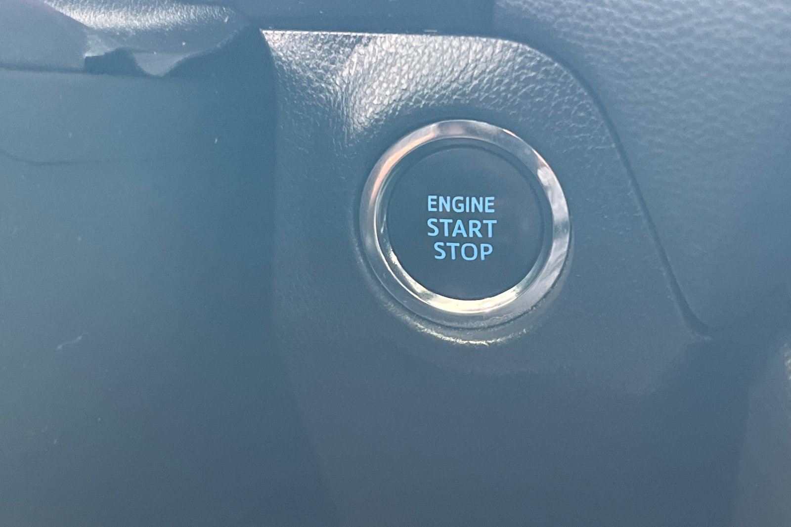 Certified 2022 Toyota RAV4 XLE AWD/4WD image 19
