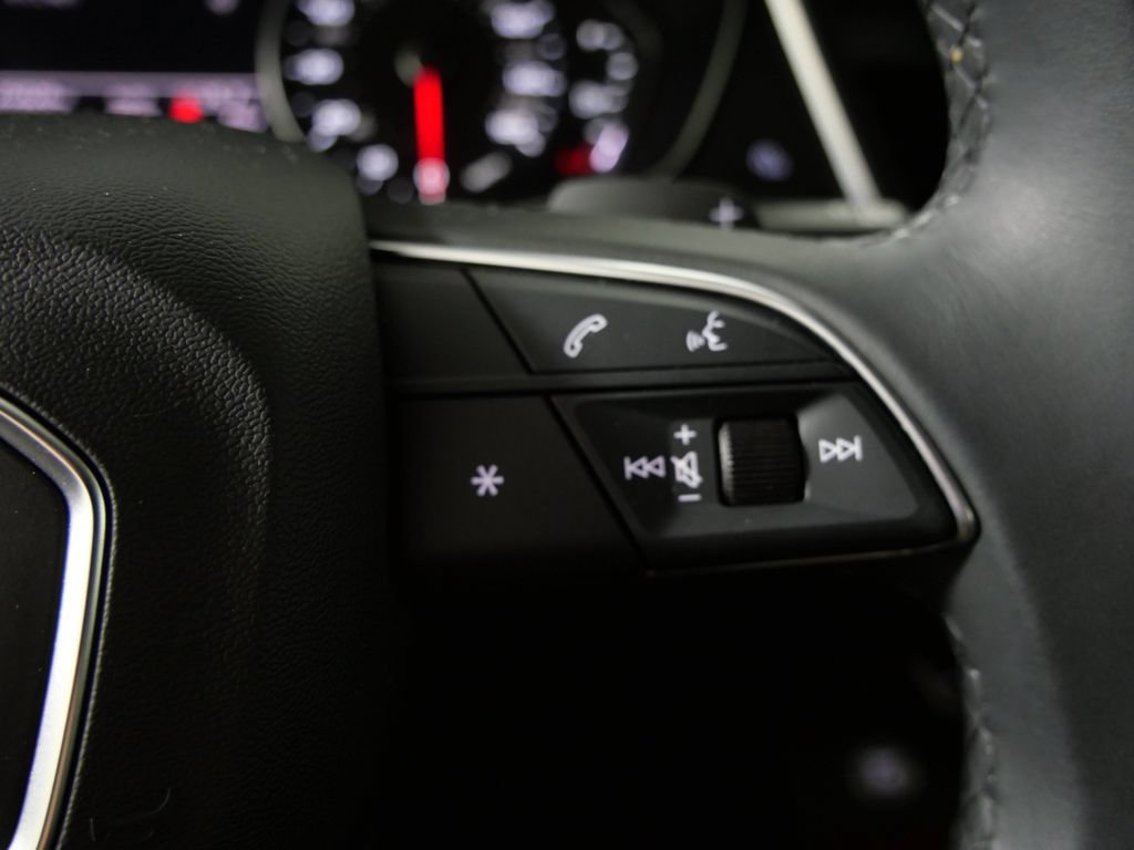 Used 2023 Audi Q5 2.0T Premium AWD/4WD image 21