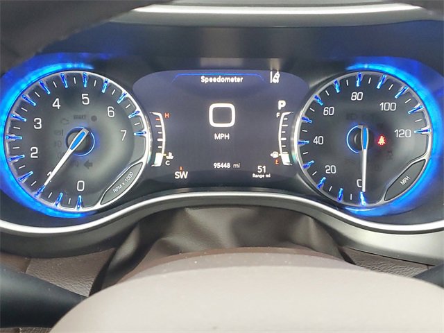 Used 2019 Chrysler Pacifica Touring-L w/ Advanced Safetytec Group image 20