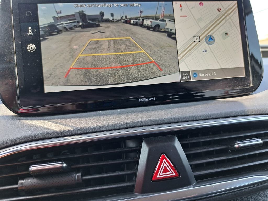 Used 2023 Hyundai Santa Fe SEL image 11