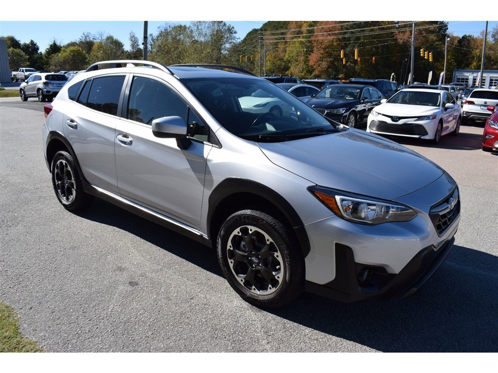 Used 2023 Subaru Crosstrek 2.0i Premium image 7