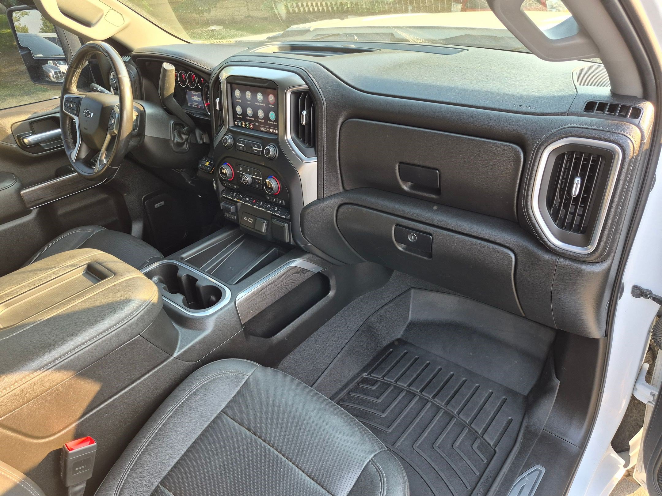 Used 2021 Chevrolet Silverado 2500 LTZ w/ LTZ Plus Package AWD/4WD image 33