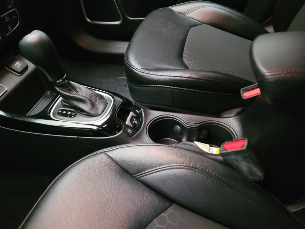 Used 2018 Jeep Compass Altitude w/ Popular Equipment Group image 26