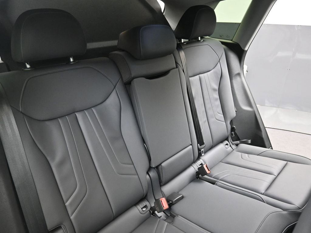 New 2026 Audi Q3 quattro 2.0T image 16