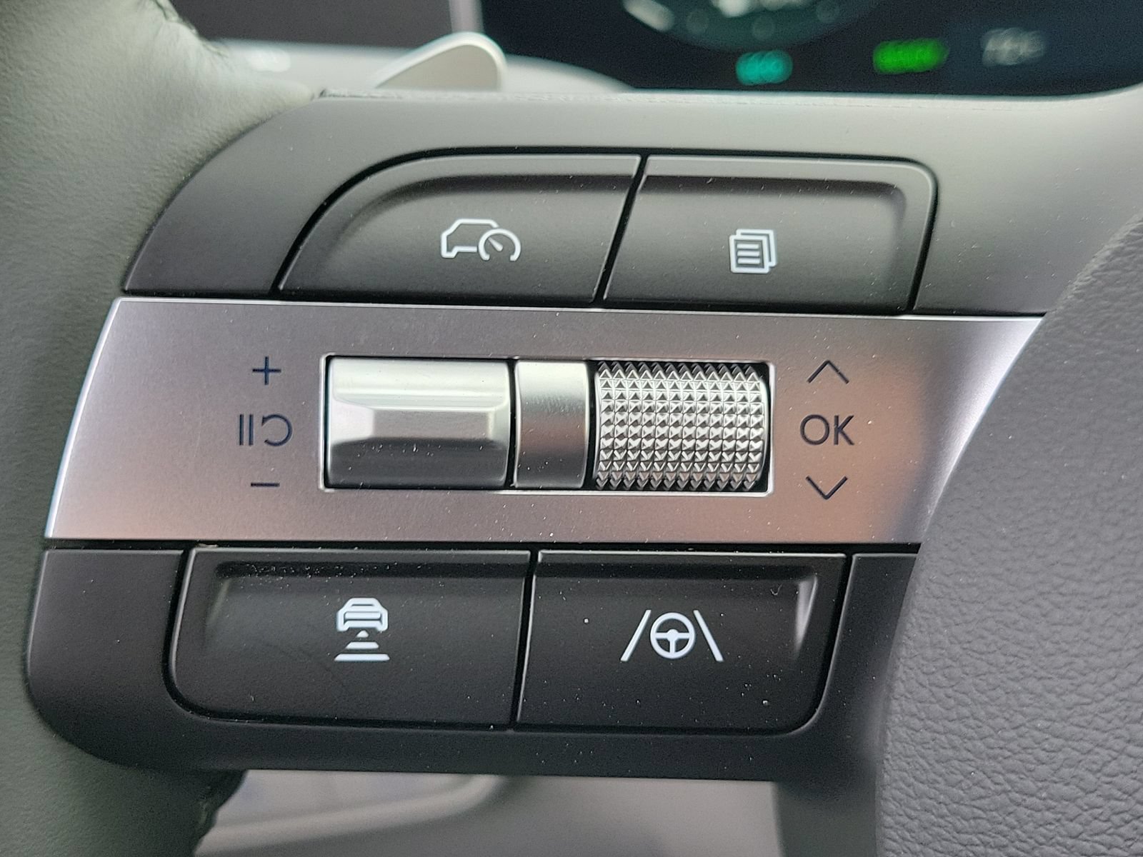 New 2026 Hyundai Tucson Limited AWD/4WD image 8