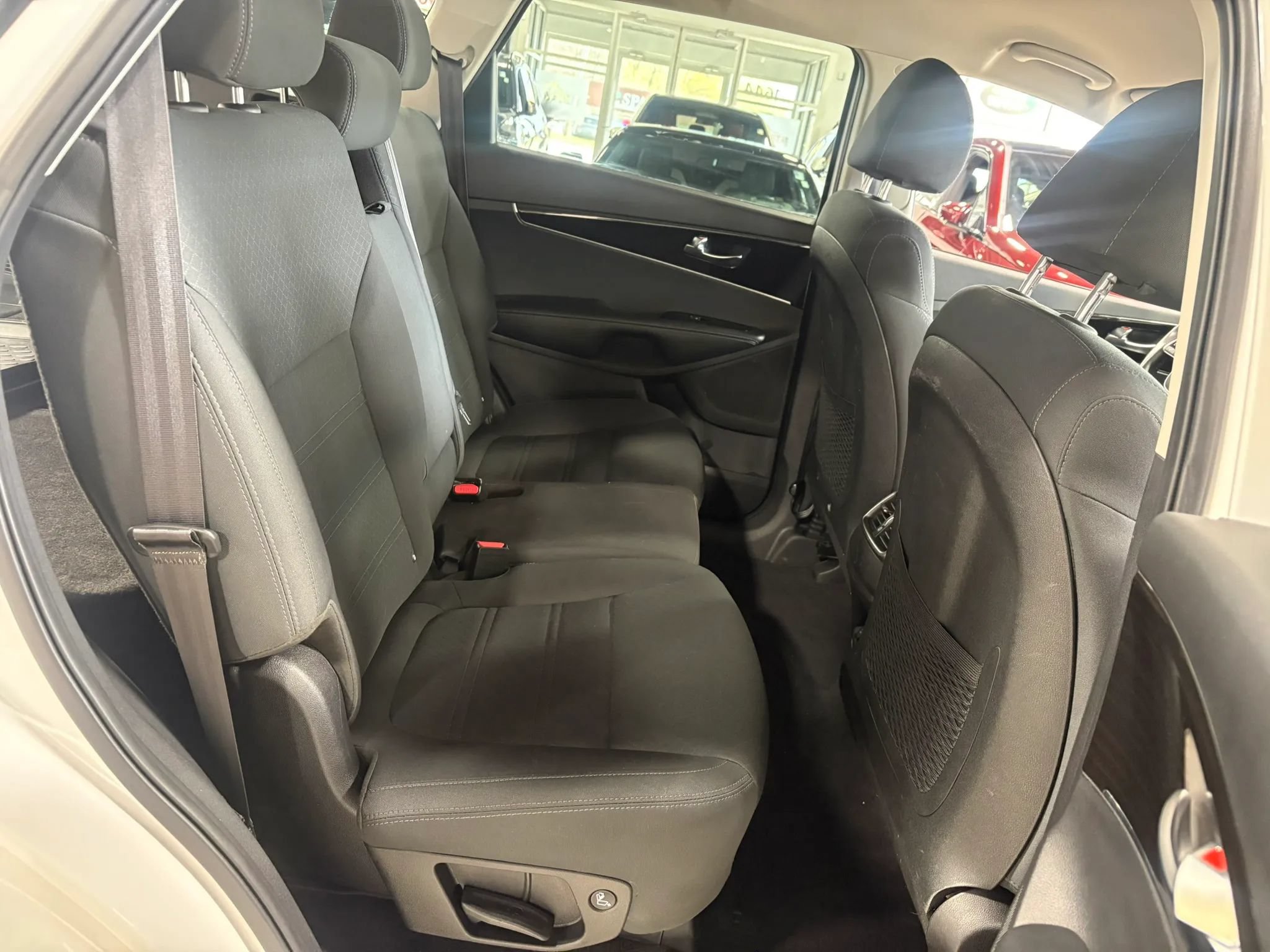 Used 2020 Kia Sorento LX w/ LX I4 Convenience Package AWD/4WD image 26