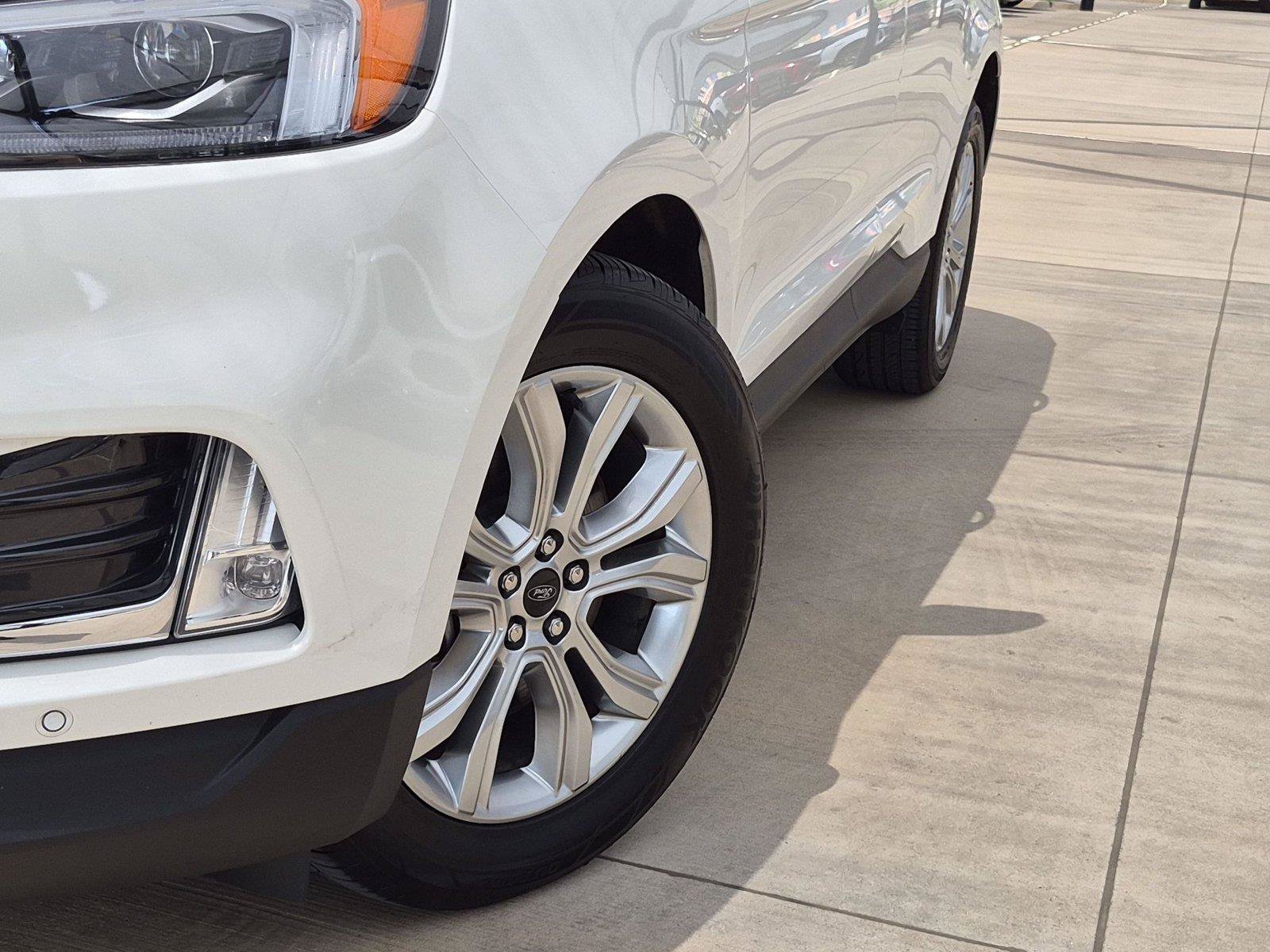 Used 2024 Ford Edge Titanium w/ Equipment Group 301A AWD/4WD image 8