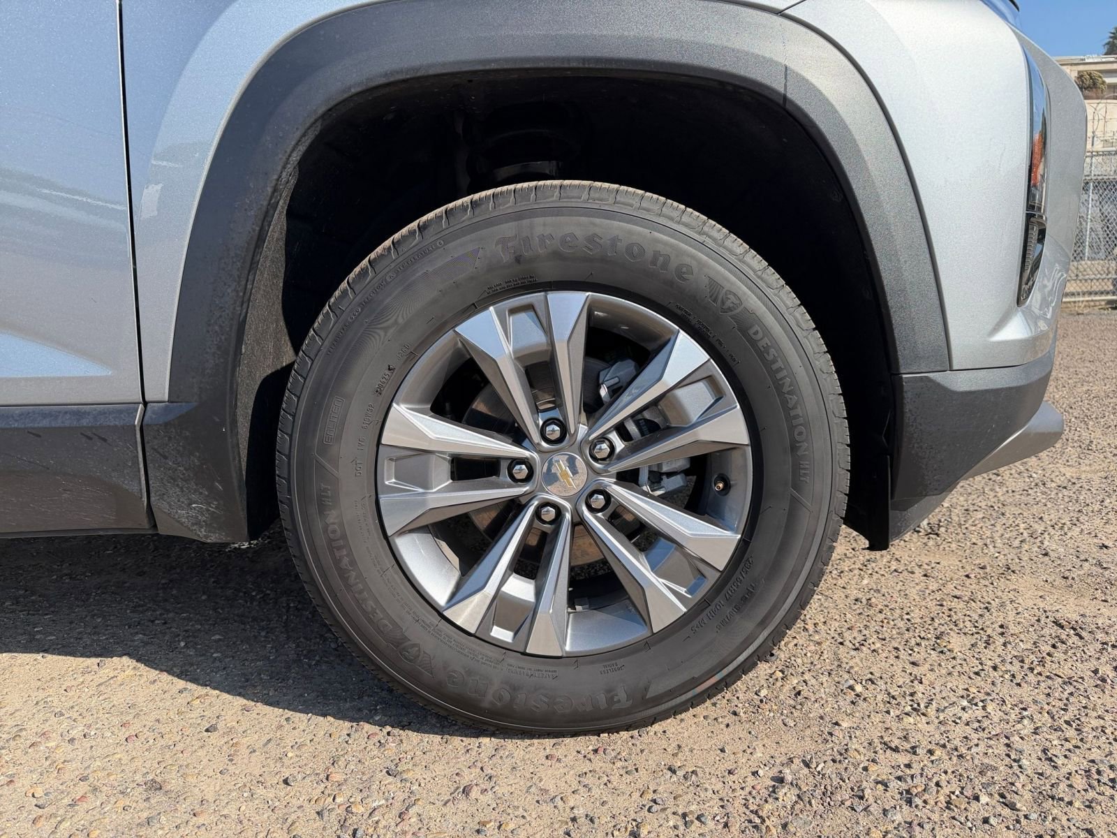 Used 2025 Chevrolet Equinox LT image 29