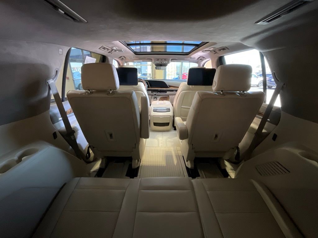 Used 2021 Cadillac Escalade Sport Platinum image 27