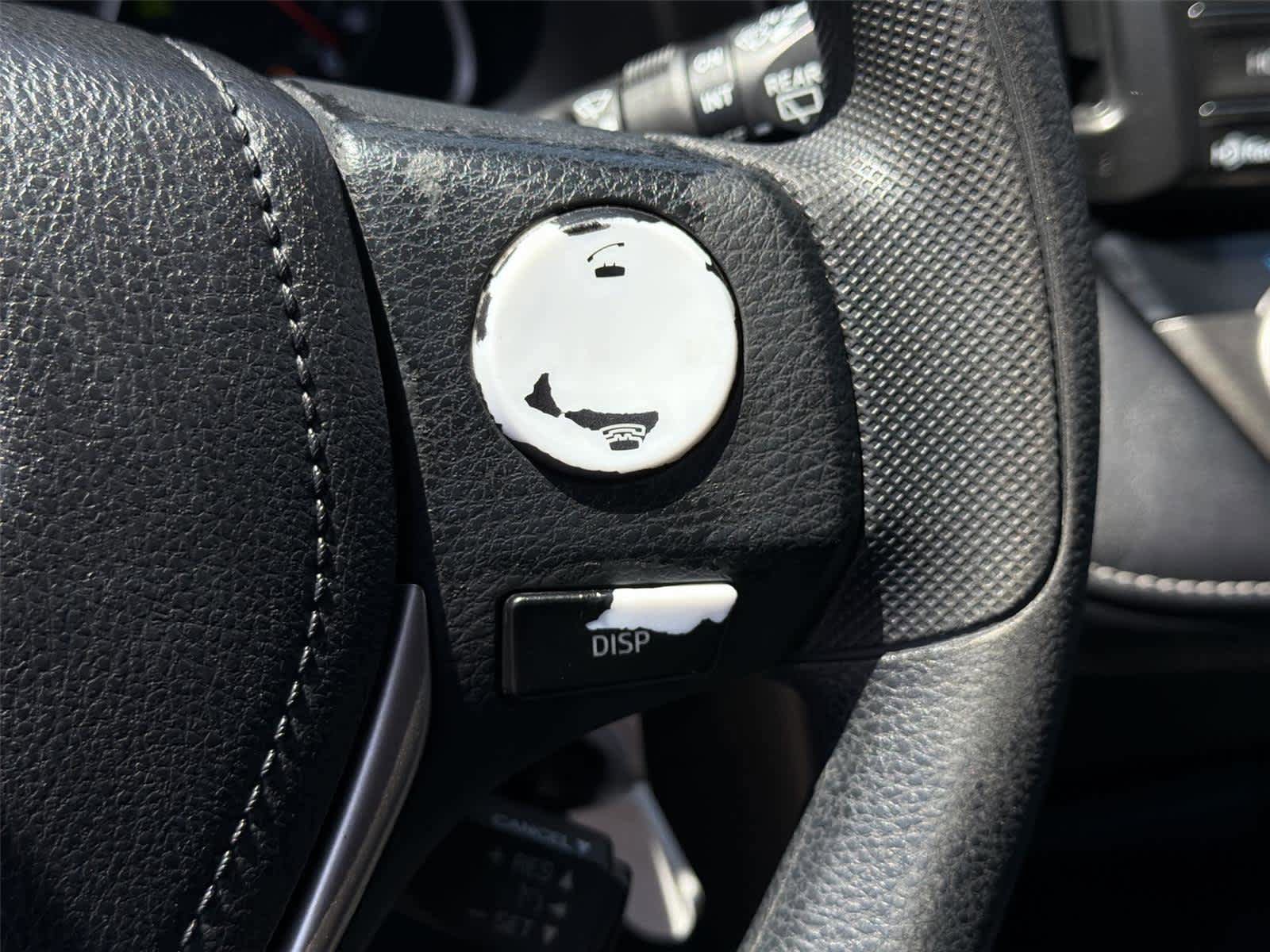 Used 2015 Toyota RAV4 XLE FWD image 24