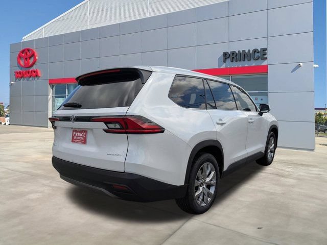 New 2026 Toyota Grand Highlander AWD image 4