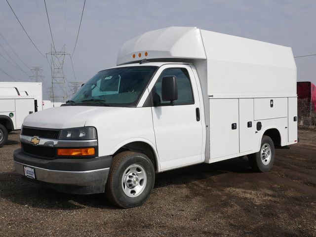 New 2026 Chevrolet Express 3500 w/ Power Convenience Package image 2