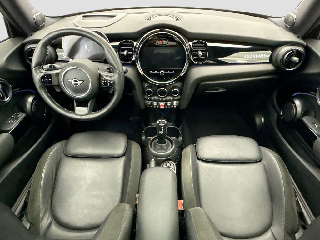 Certified 2022 MINI Cooper S image 17