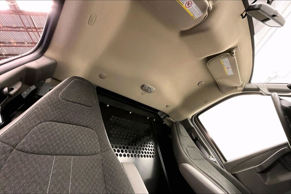 Used 2025 Chevrolet Express 2500 w/ Driver Convenience Package RWD image 26