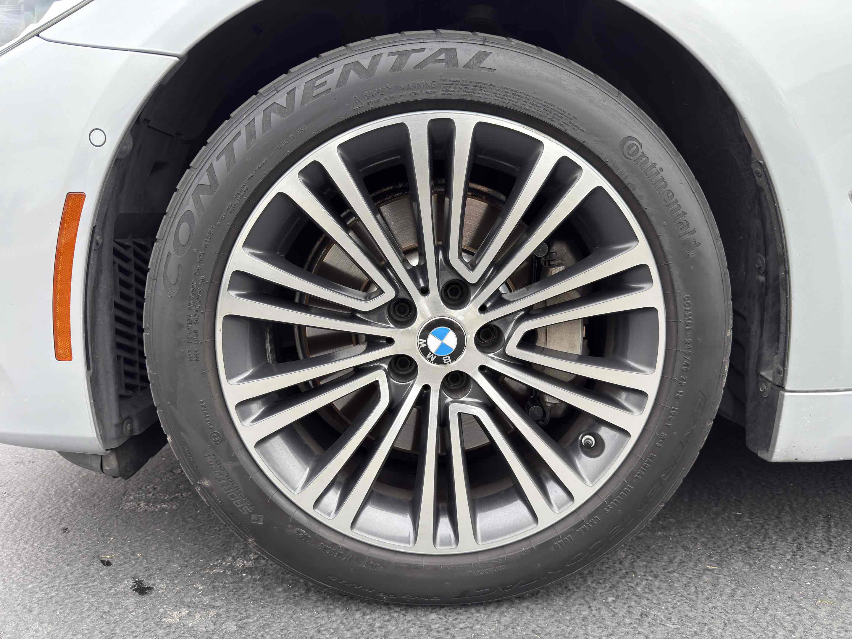 Used 2017 BMW 540i image 15