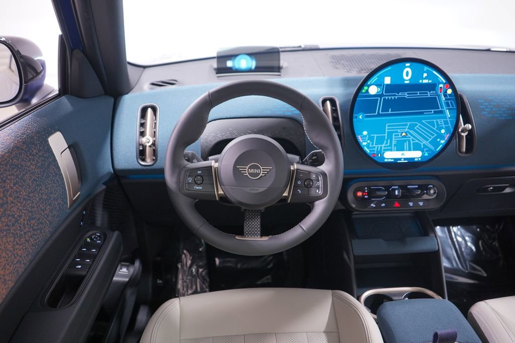 Used 2025 MINI Cooper Countryman S image 11
