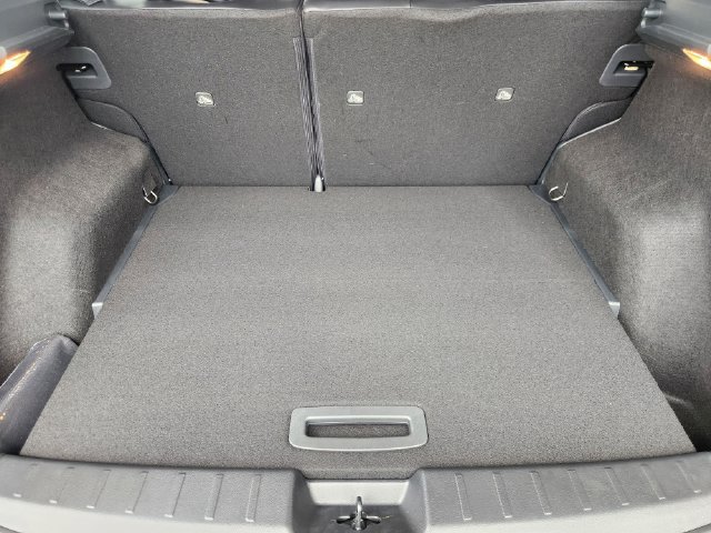 New 2025 Nissan Kicks SR FWD image 23