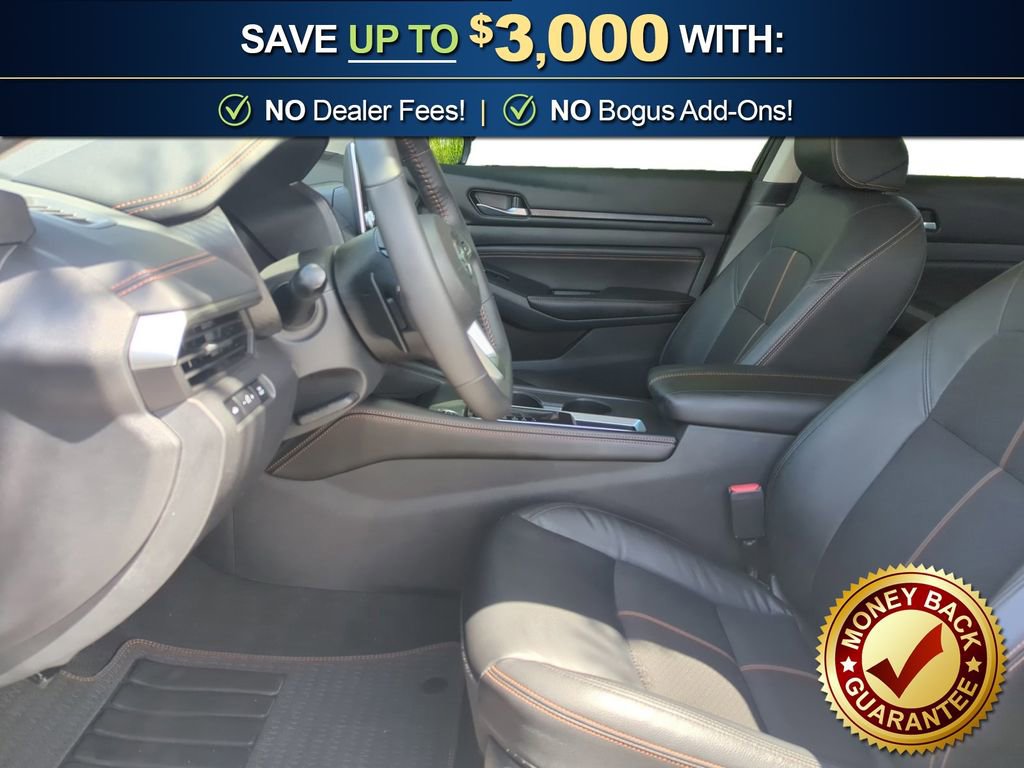 Used 2022 Nissan Altima 2.5 SR w/ Midnight Edition Package FWD image 14