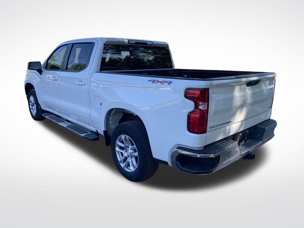 Used 2023 Chevrolet Silverado 1500 LT AWD/4WD image 5
