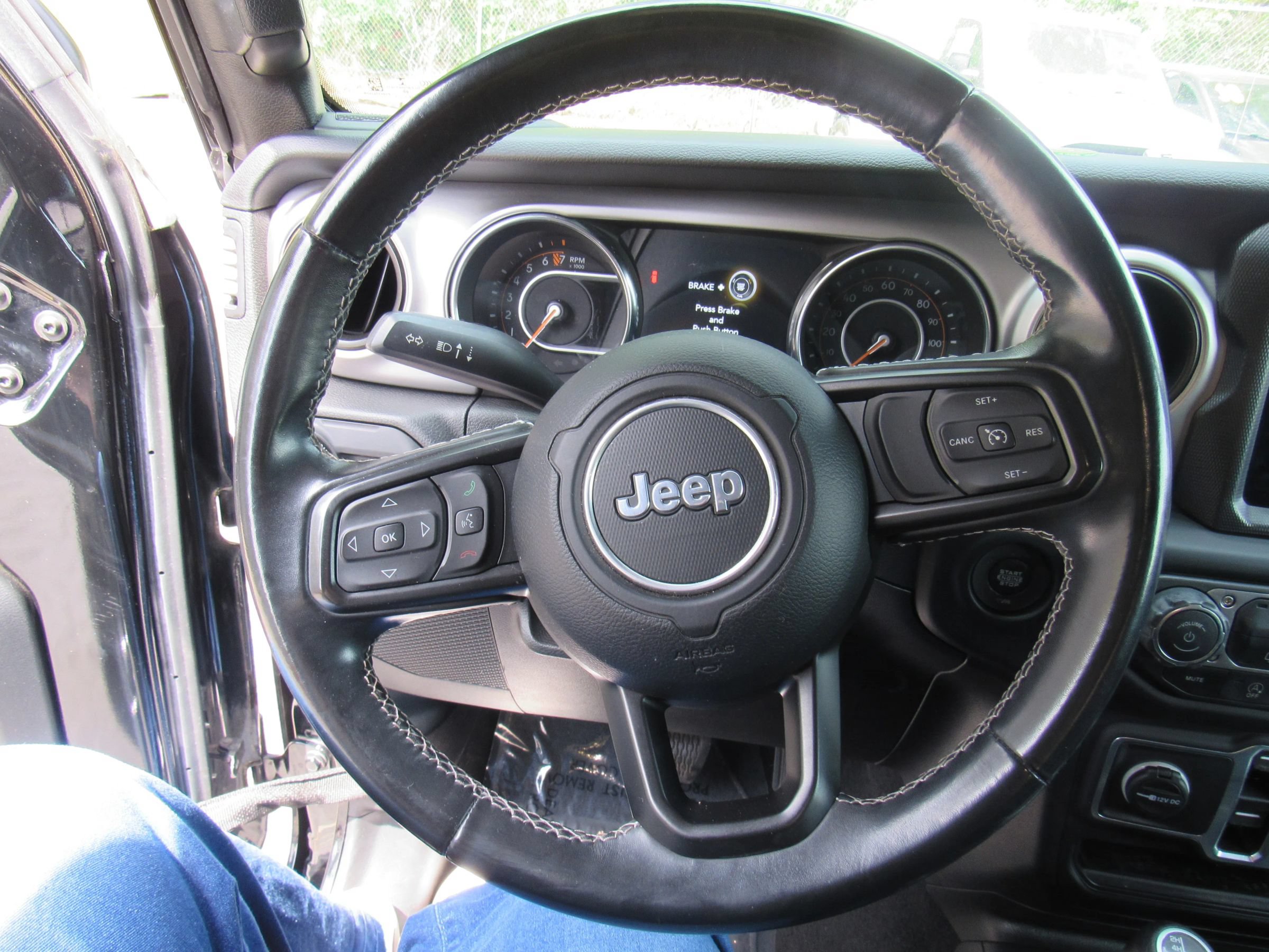 Used 2021 Jeep Wrangler Unlimited Sport AWD/4WD image 10