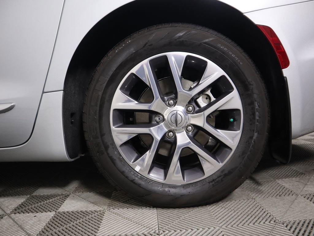 Used 2022 Chrysler Pacifica Pinnacle image 30