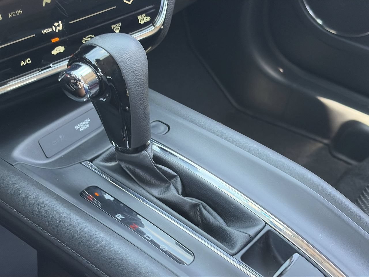 Used 2020 Honda HR-V EX image 27