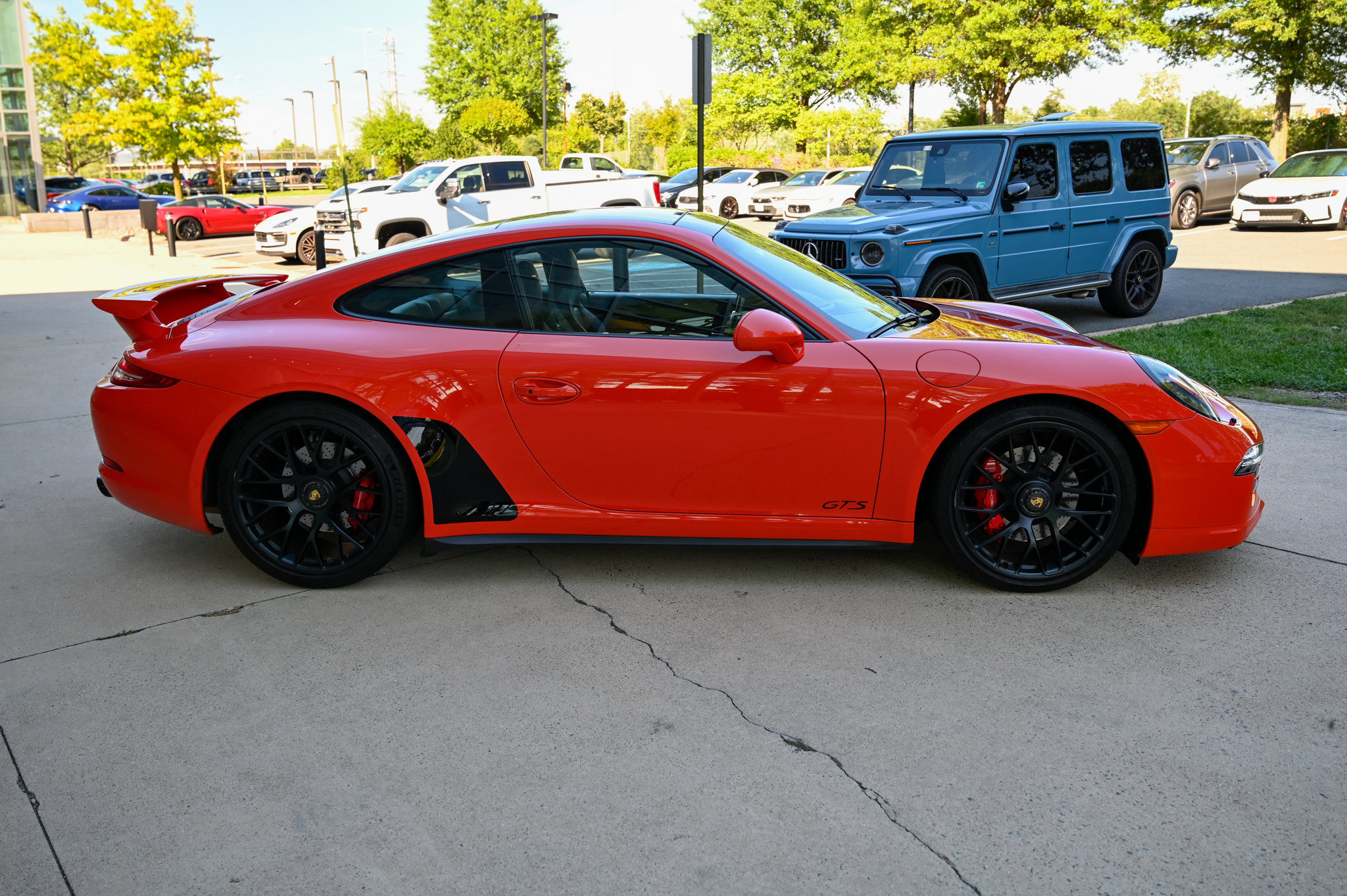 Used 2016 Porsche 911 Carrera GTS RWD image 4