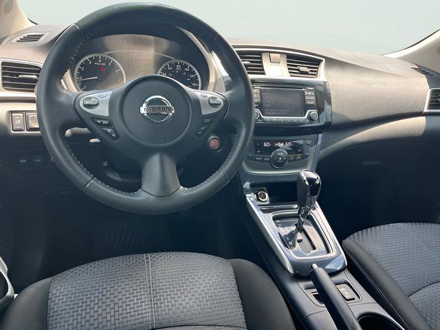 Used 2018 Nissan Sentra SR Turbo w/ SR Midnight Edition Package FWD image 16