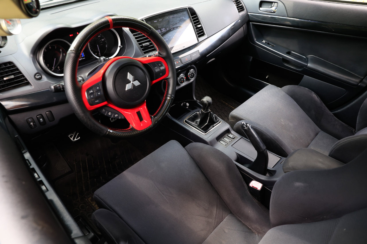 Used 2012 Mitsubishi Lancer Evolution GSR image 4