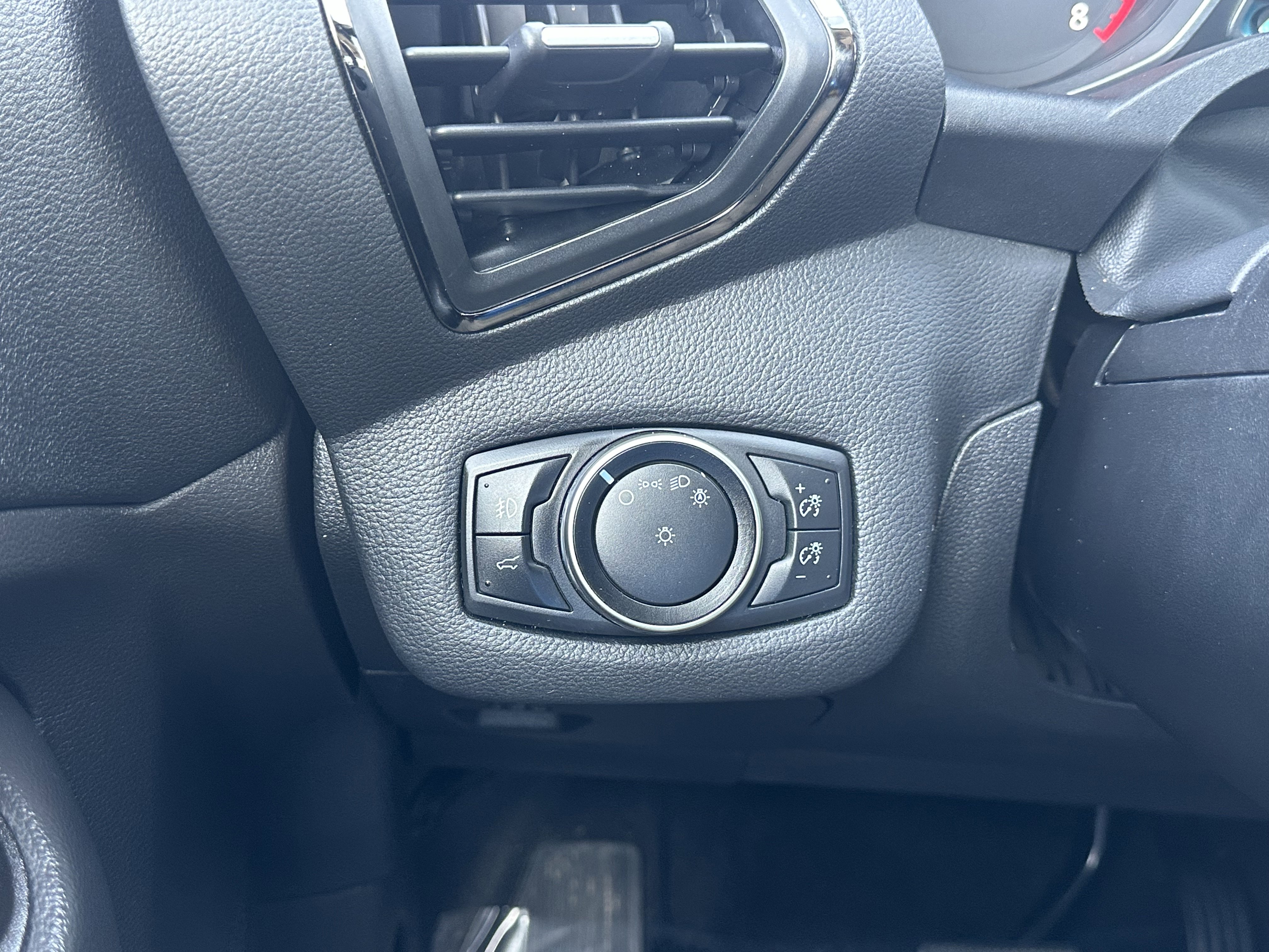 Used 2017 Ford Escape Titanium w/ Equipment Group 301A image 28