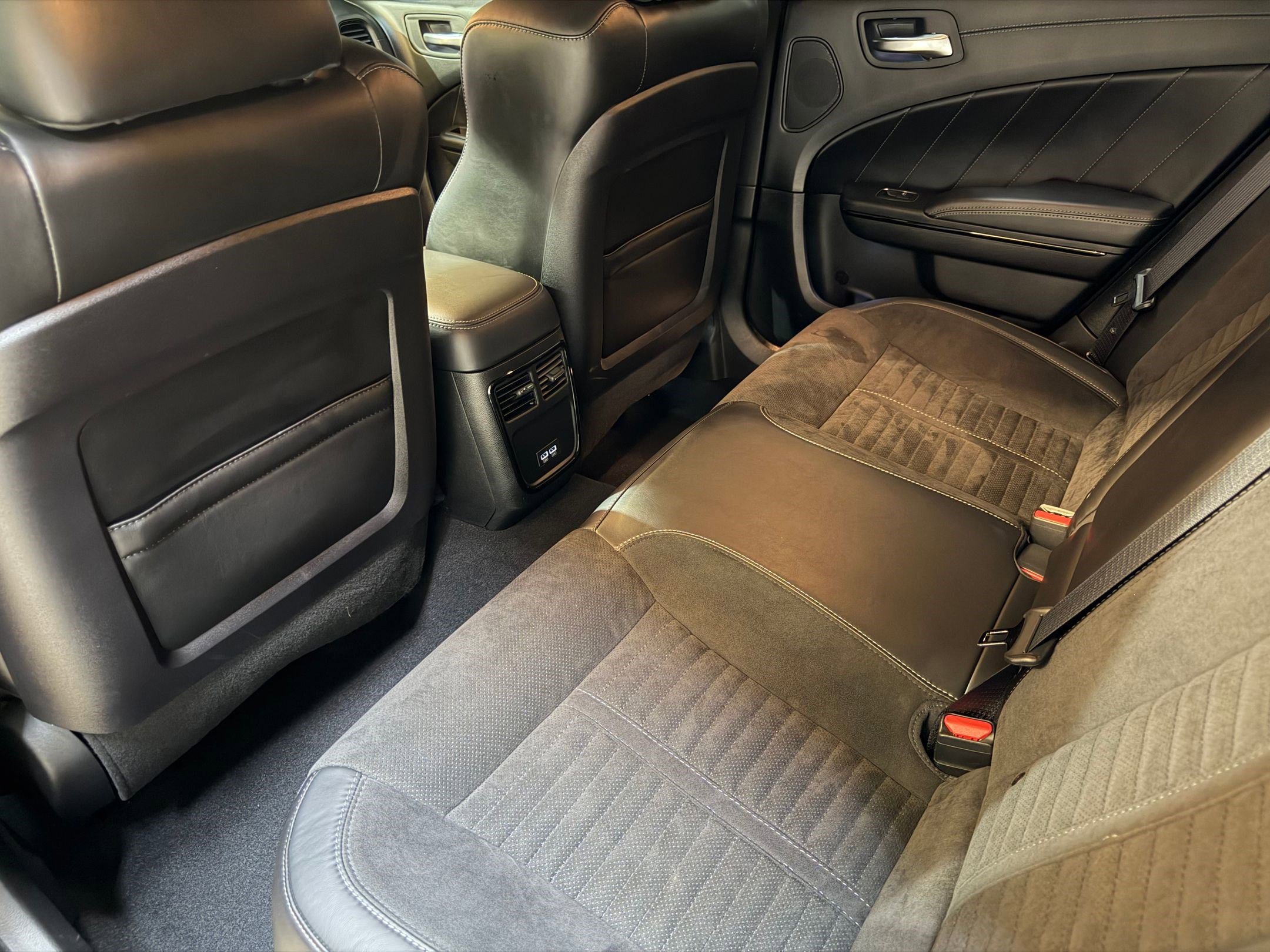 Used 2023 Dodge Charger R/T w/ Daytona Edition Group image 35