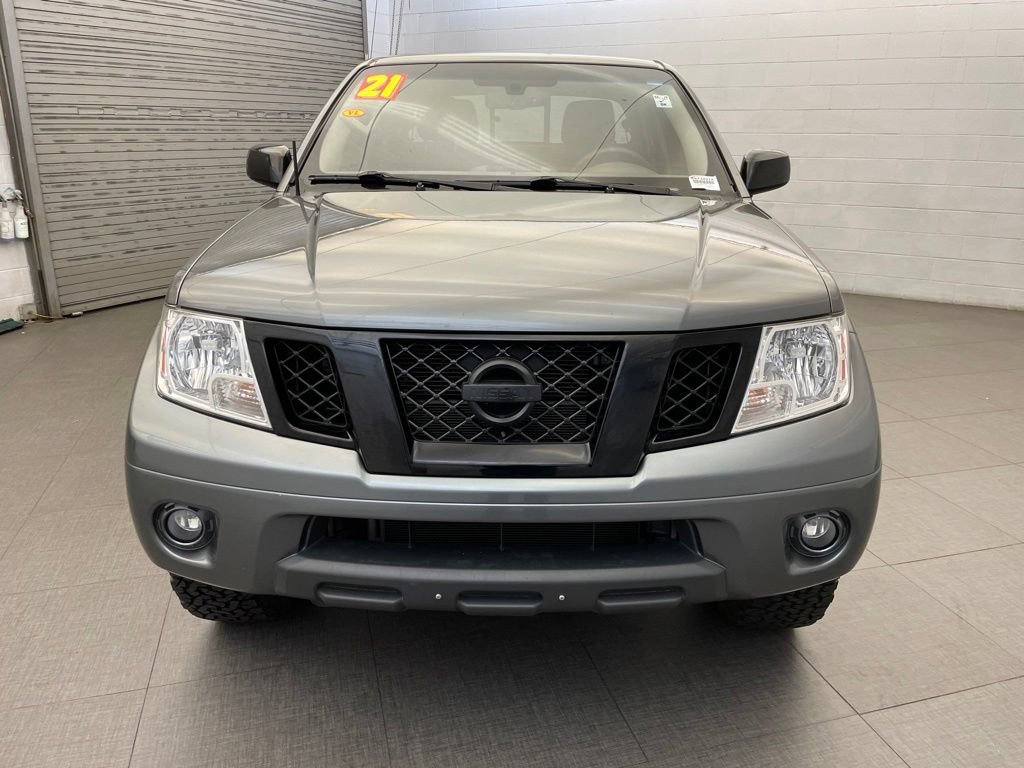 Used 2021 Nissan Frontier SV w/ Midnight Edition Floor Mats AWD/4WD image 3