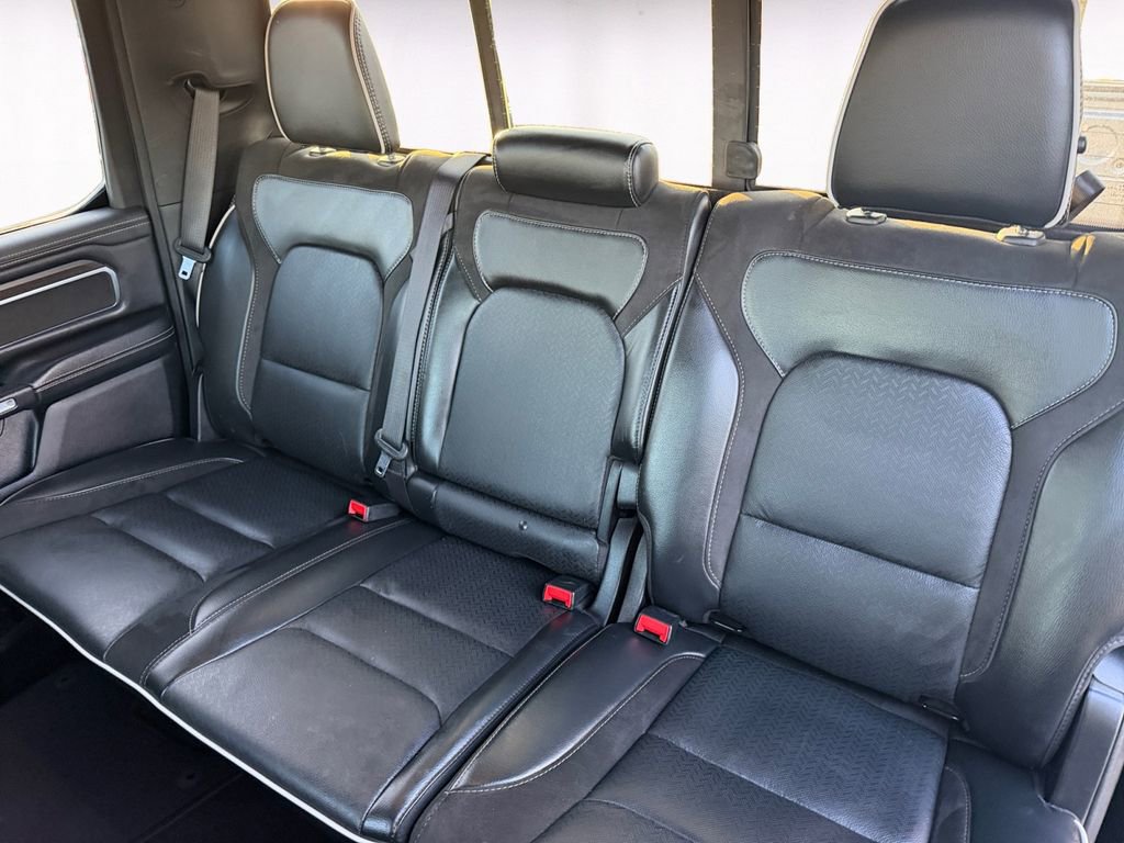 Used 2025 RAM 1500 Laramie AWD/4WD image 13