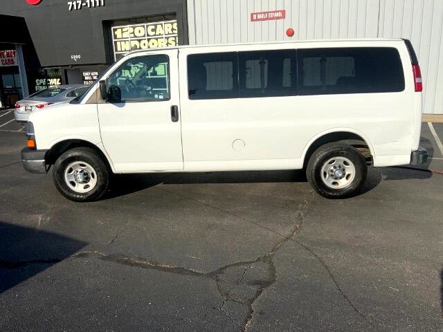 Used 2018 Chevrolet Express 3500 LT w/ LT Preferred Equipment Group RWD image 8