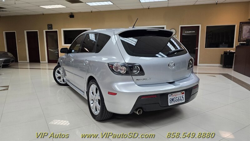 Used 2009 MAZDA MAZDA3 s Touring FWD image 3