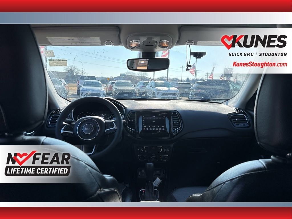 Used 2021 Jeep Compass Latitude FWD image 46