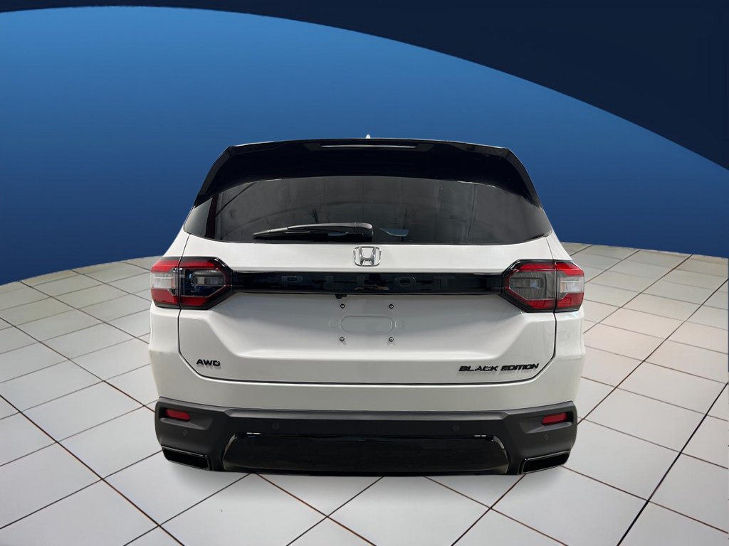 New 2026 Honda Pilot Black Edition image 4