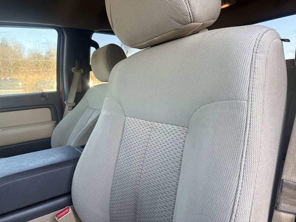 Used 2013 Ford F150 XLT w/ Mid Equipment Group AWD/4WD image 9