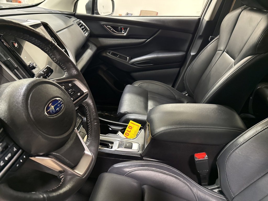 Used 2023 Subaru Ascent Limited image 12