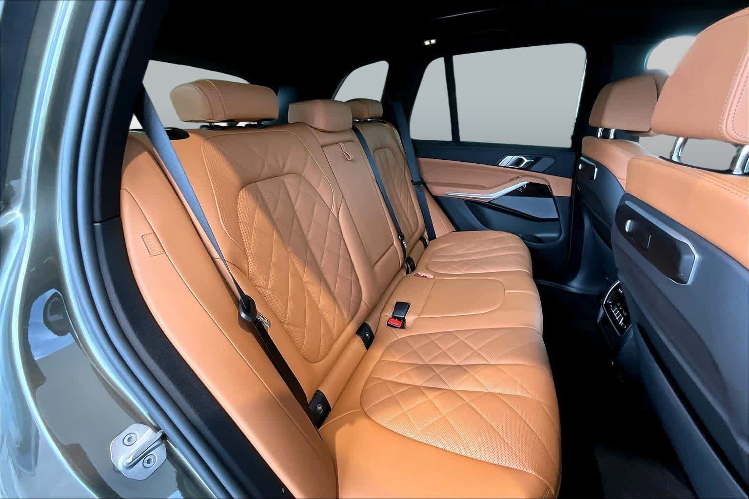 Used 2026 BMW X5 sDrive40i RWD image 21