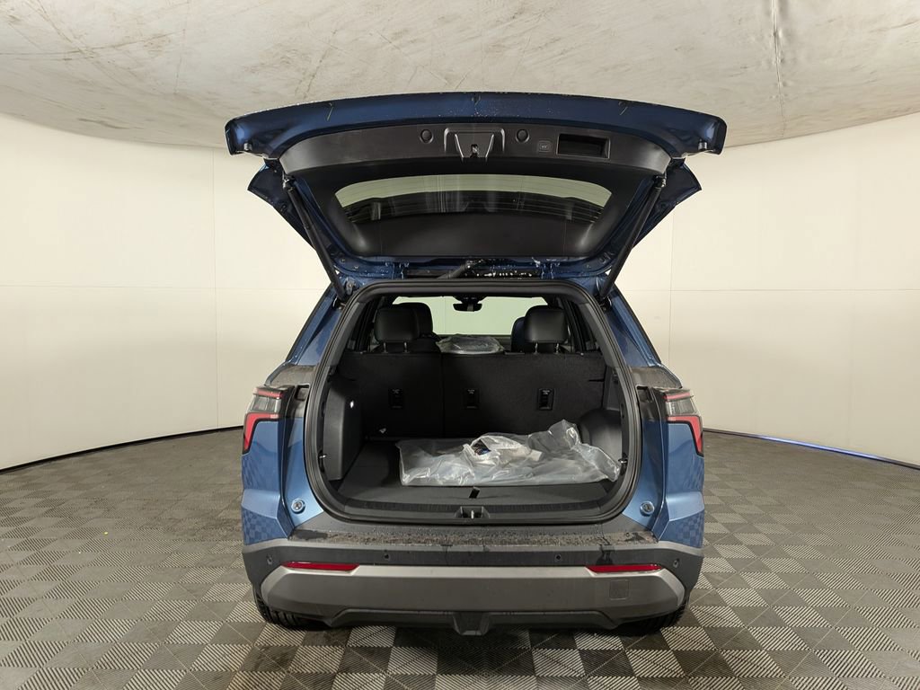 New 2026 Chevrolet Equinox LT AWD/4WD image 9