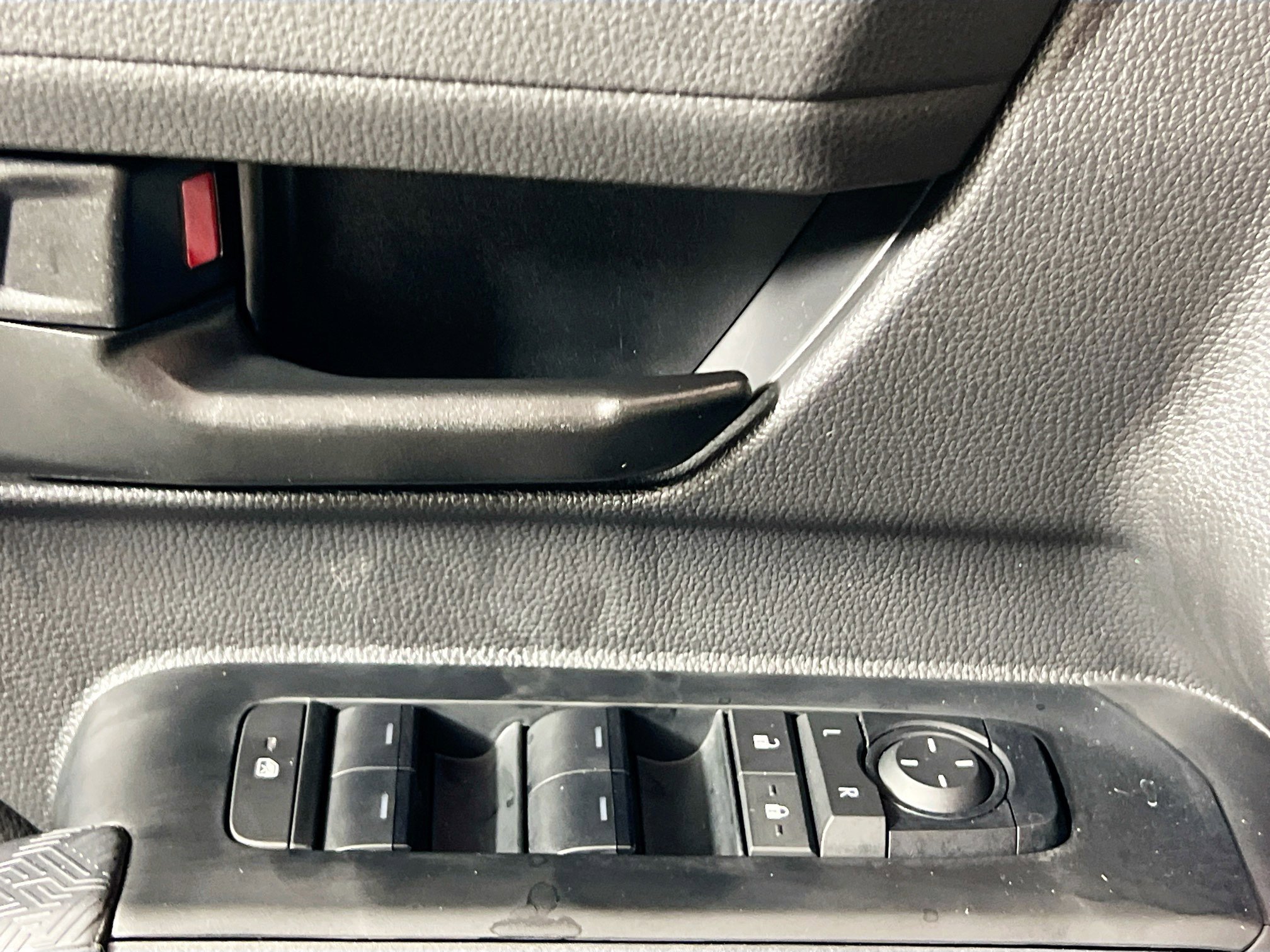 New 2025 Toyota Tacoma SR5 image 16