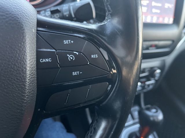 Used 2020 Jeep Cherokee Latitude Plus image 34