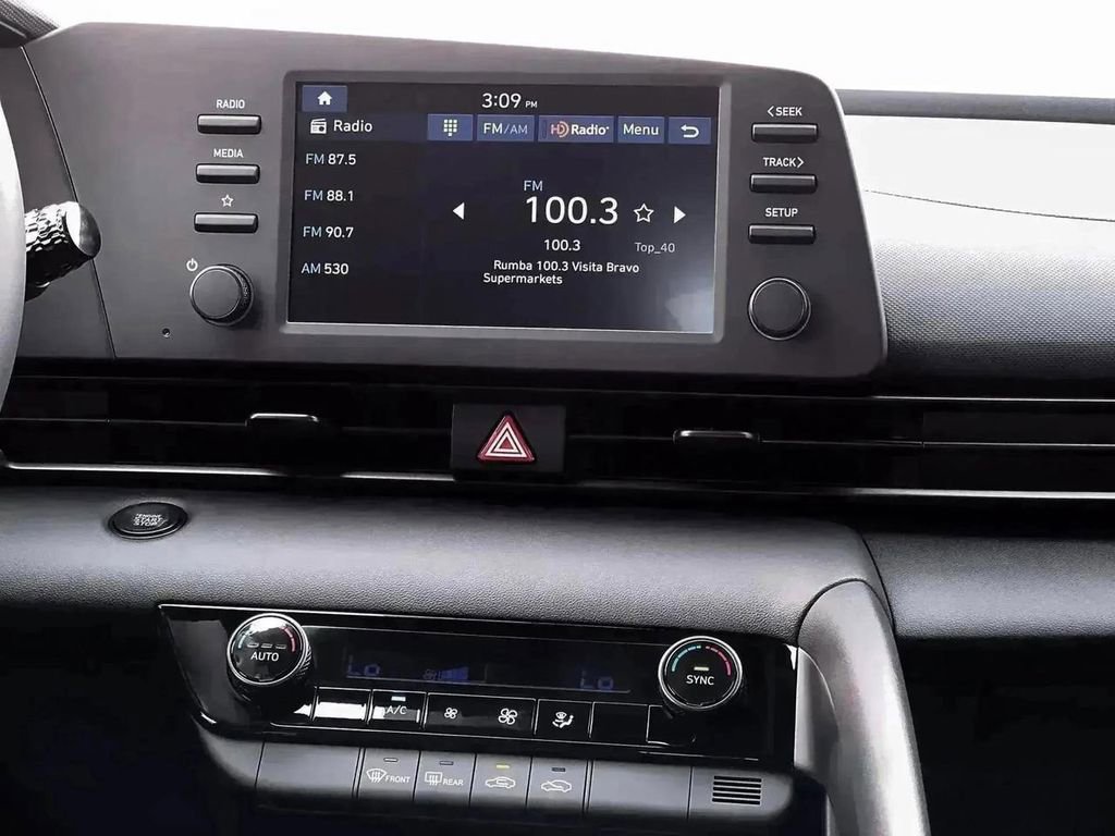 New 2026 Hyundai Elantra Sport FWD image 20