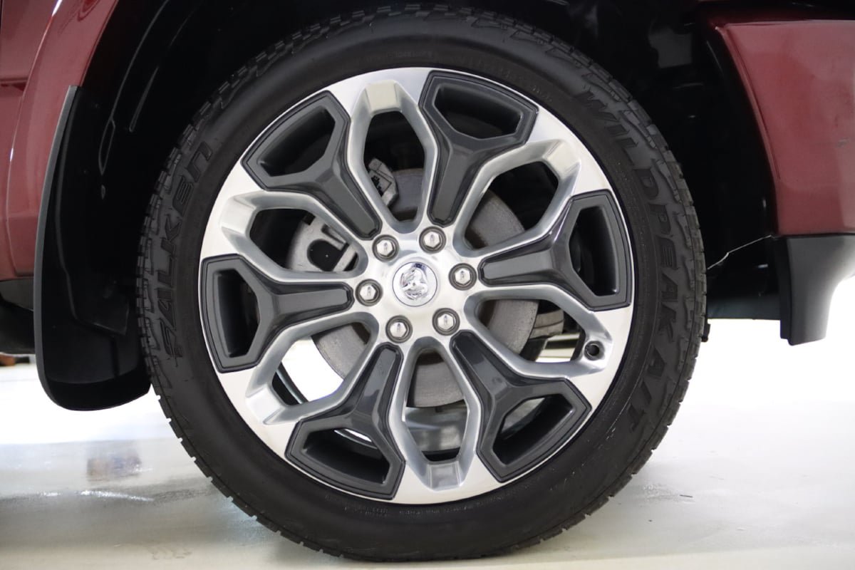 Used 2024 RAM 1500 Limited AWD/4WD image 90