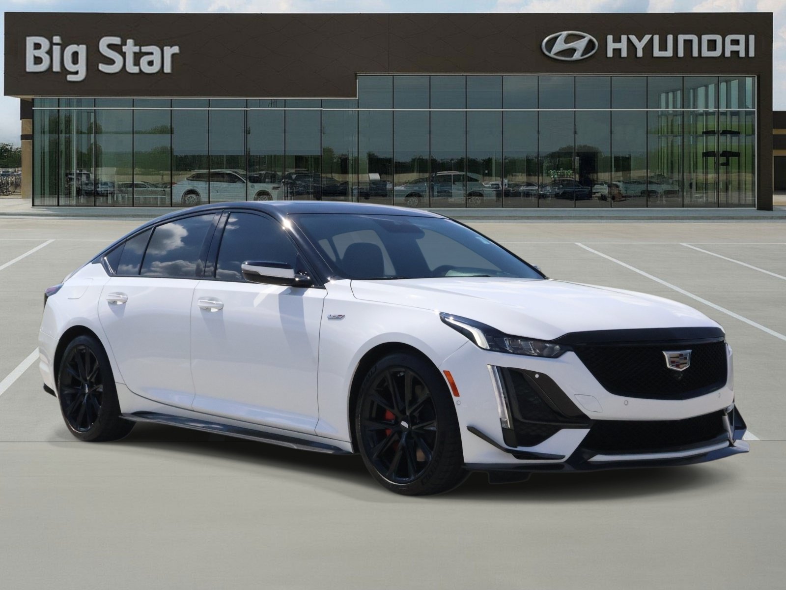 Used 2024 Cadillac CT5 V w/ Platinum Package RWD image 6